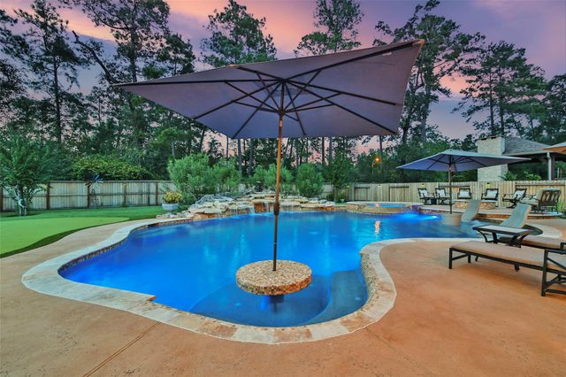 34202 Mill Creek Court, Pinehurst, TX 77362