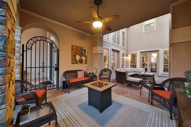 34202 Mill Creek Court, Pinehurst, TX 77362