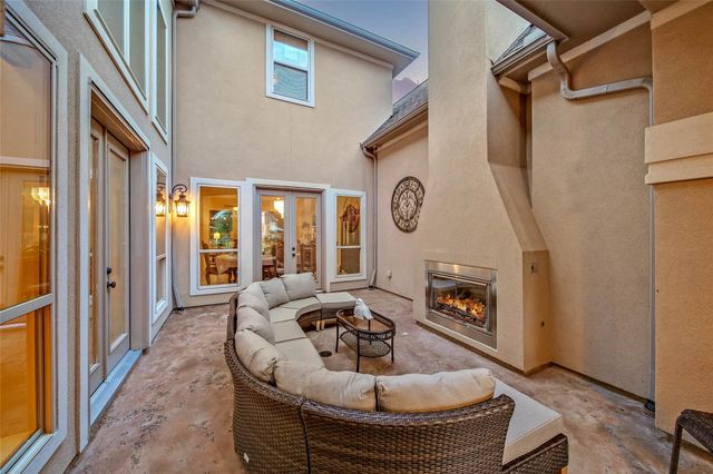 34202 Mill Creek Court, Pinehurst, TX 77362