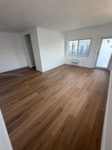 780 73rd st 74, Miami Beach, FL 33141