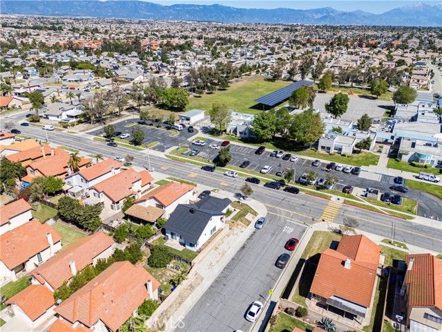 7652 Plumaria, Fontana, CA 92336