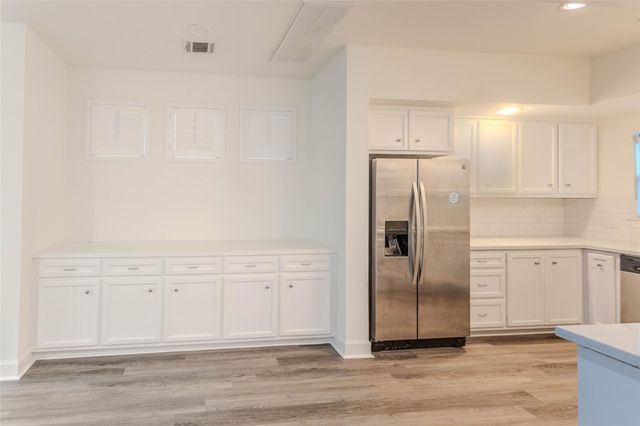 909 E 39th Street, Houston, TX 77022