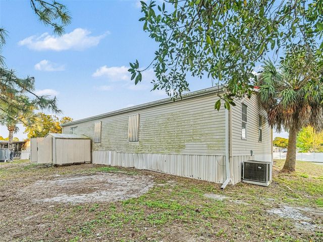 15420 OLIVE CIRCLE, Punta Gorda, FL 33955