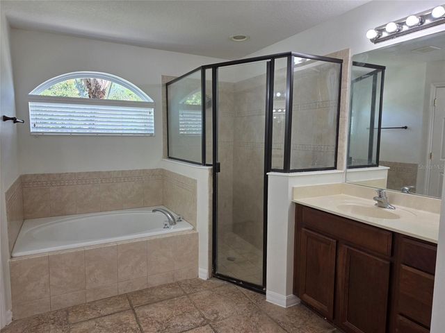 881 SENECA TRAIL, St Cloud, FL 34772