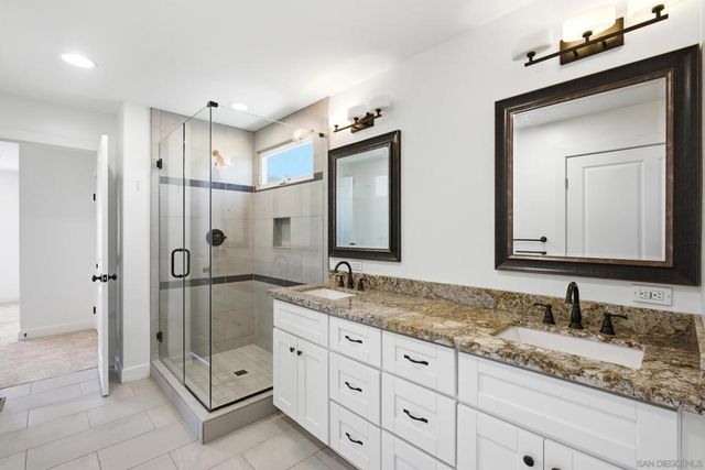 1323 Felspar St, San Diego, CA 92109