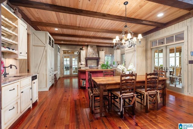 10 HICKORY FLATS LANE, Sterrett, AL 35147