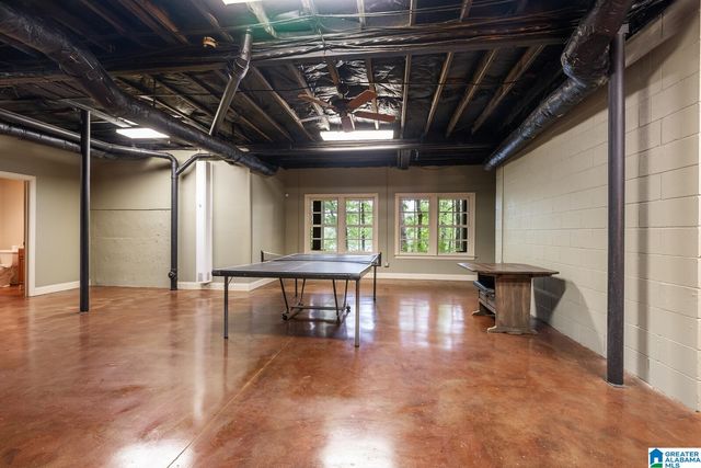 10 HICKORY FLATS LANE, Sterrett, AL 35147