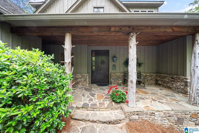 10 HICKORY FLATS LANE, Sterrett, AL 35147