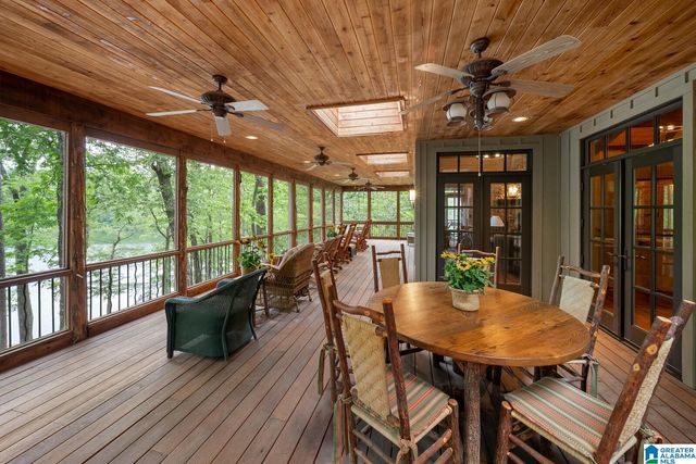 10 HICKORY FLATS LANE, Sterrett, AL 35147