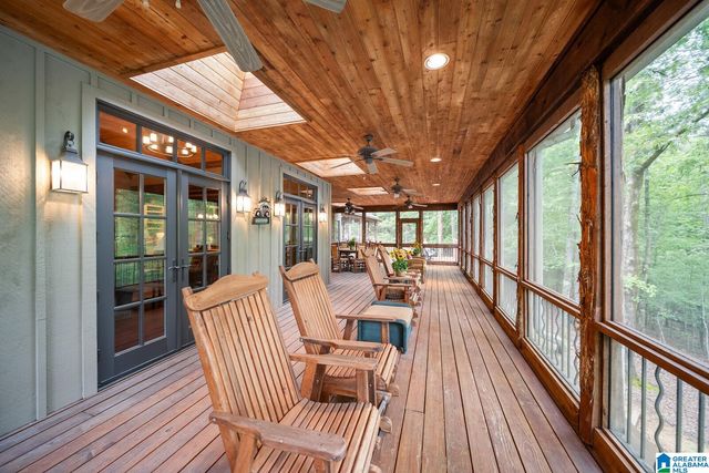 10 HICKORY FLATS LANE, Sterrett, AL 35147