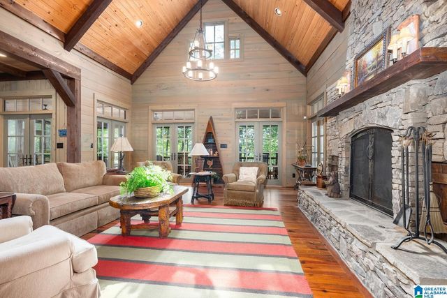 10 HICKORY FLATS LANE, Sterrett, AL 35147