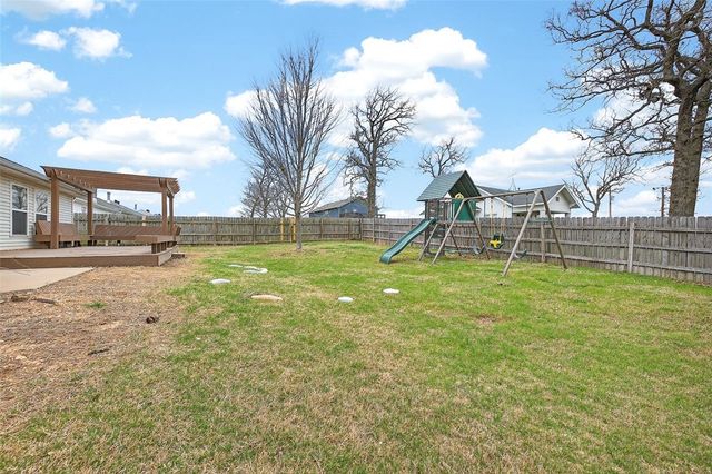 6100 High Meadow Boulevard, Bentonville, AR 72713