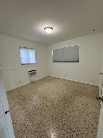 910 SW 29th Avenue 1, Miami, FL 33135