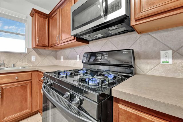 1906 Rock Ridge Drive, Houston, TX 77049