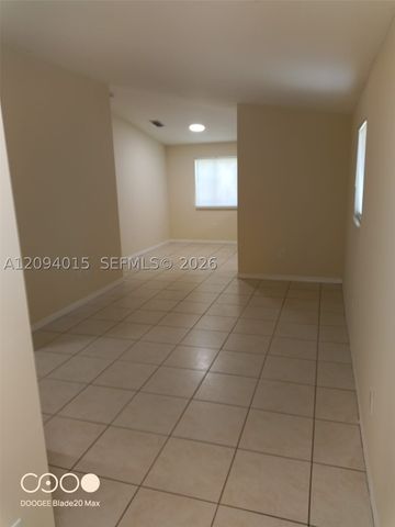 2920 SE 12th Rd 206-30, Homestead, FL 33035