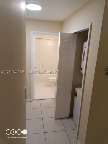 2920 SE 12th Rd 206-30, Homestead, FL 33035