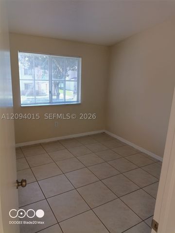 2920 SE 12th Rd 206-30, Homestead, FL 33035