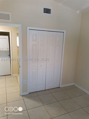 2920 SE 12th Rd 206-30, Homestead, FL 33035