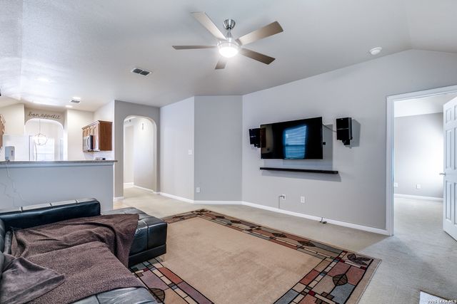 6822 Freedom Ridge, San Antonio, TX 78242