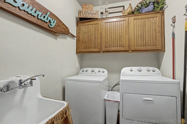 320 S Oak Street, Sapulpa, OK 74066