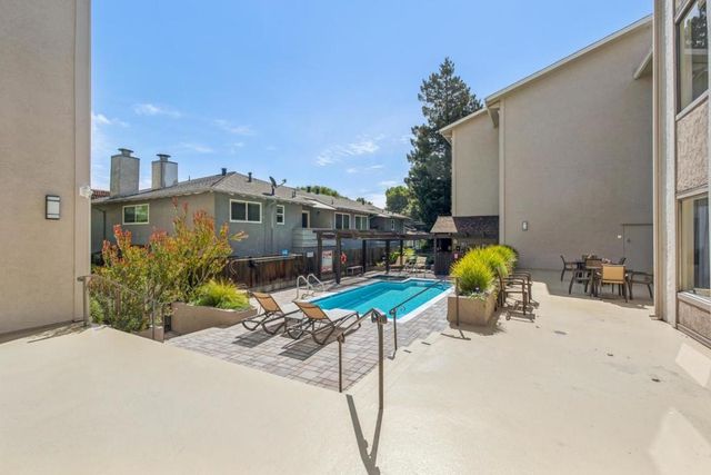 793 Elm Street 23, San Carlos, CA 94070