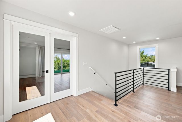 8121 35th Street W, University Place, WA 98466