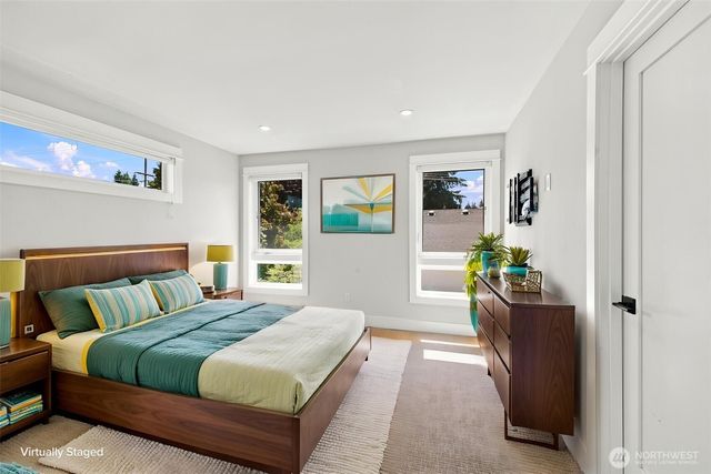 8121 35th Street W, University Place, WA 98466