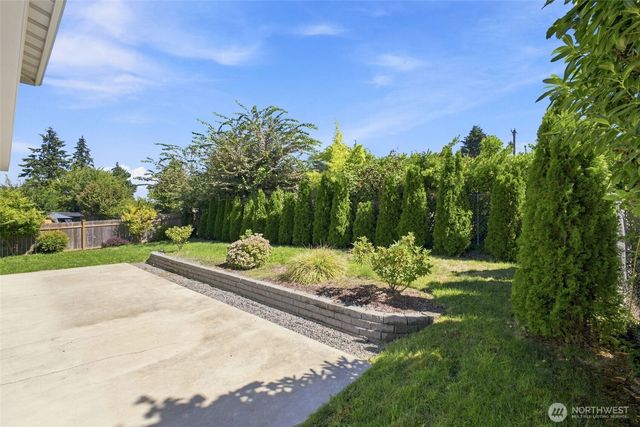 8121 35th Street W, University Place, WA 98466