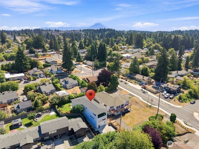 8121 35th Street W, University Place, WA 98466
