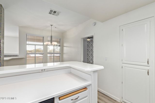 11375 E SAHUARO Drive 2078, Scottsdale, AZ 85259