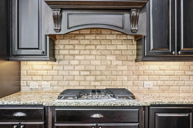 34 Lost Oak Court, Missouri City, TX 77459