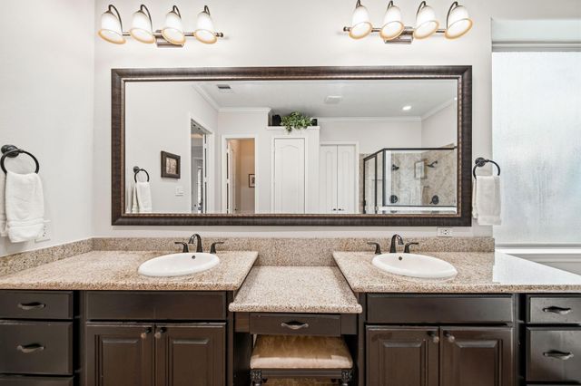 34 Lost Oak Court, Missouri City, TX 77459