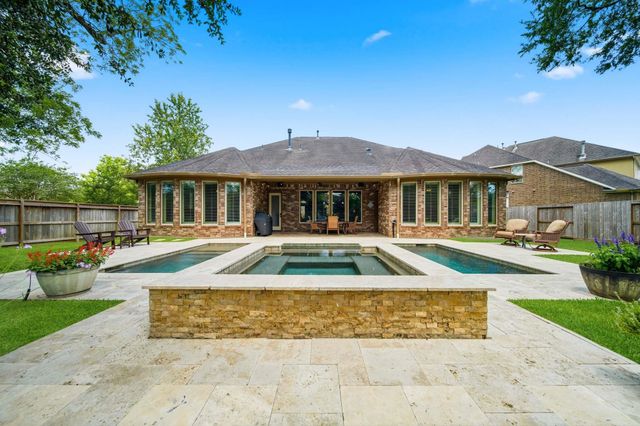 34 Lost Oak Court, Missouri City, TX 77459