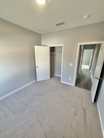 124 Stonehenge Cir, Manchester, TN 37355