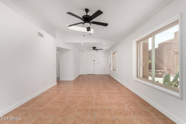 4546 E RENEE Drive, Phoenix, AZ 85050