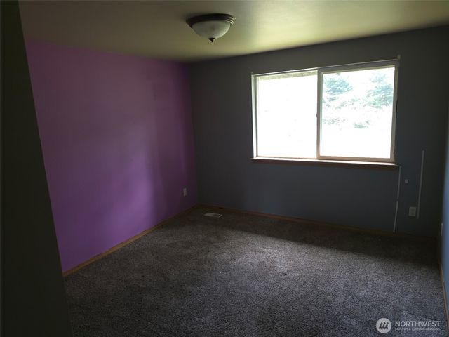 15880 104th Avenue SE, Yelm, WA 98597