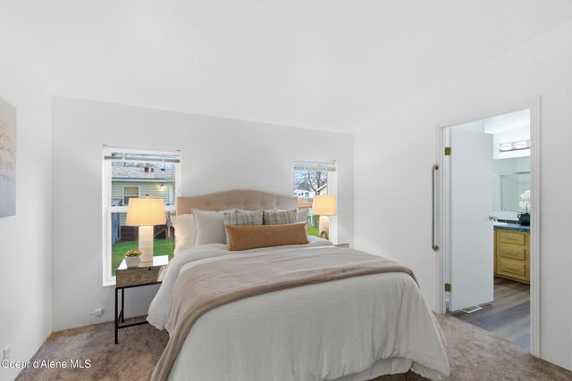 4470 E 16th AVE, TRLR 8, Post Falls, ID 83854