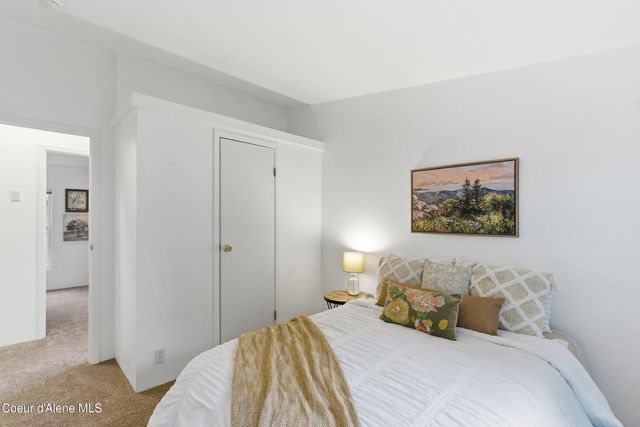 4470 E 16th AVE, TRLR 8, Post Falls, ID 83854