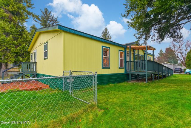 4470 E 16th AVE, TRLR 8, Post Falls, ID 83854