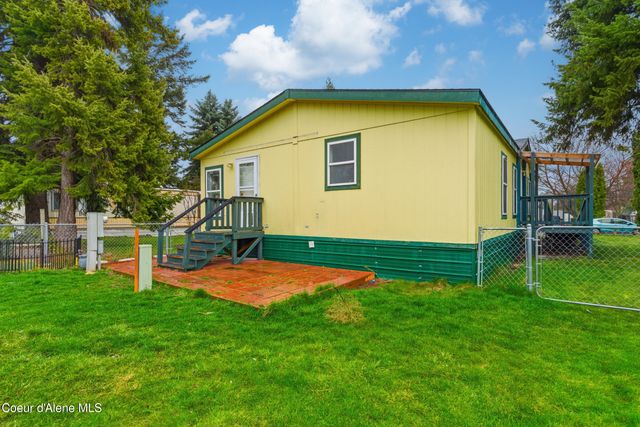 4470 E 16th AVE, TRLR 8, Post Falls, ID 83854