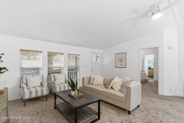 4470 E 16th AVE, TRLR 8, Post Falls, ID 83854