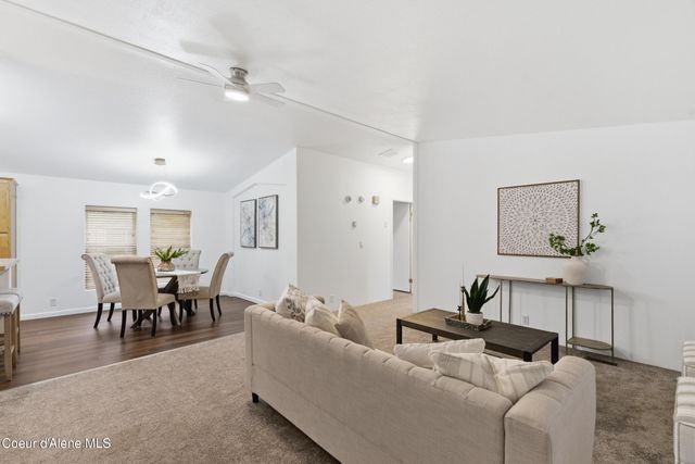 4470 E 16th AVE, TRLR 8, Post Falls, ID 83854