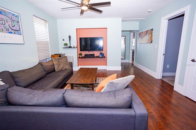 3909 N TAMPA STREET, Tampa, FL 33603