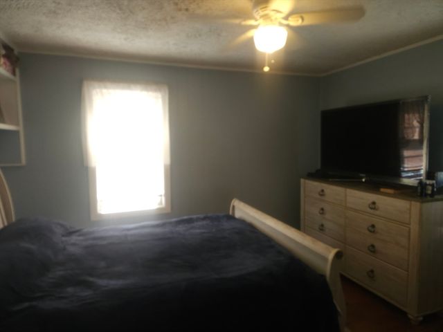 114 Pearl Street, Dartmouth, MA 02748