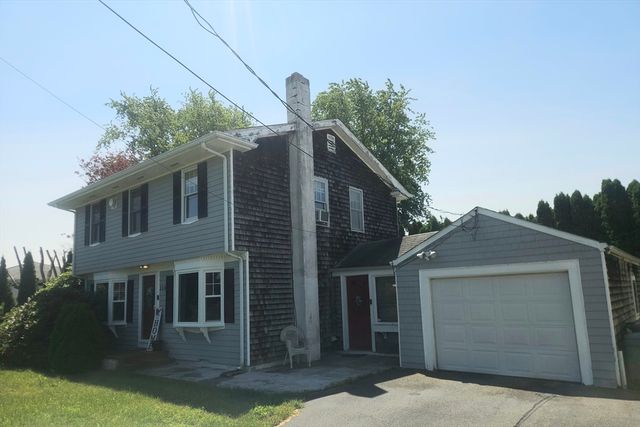 114 Pearl Street, Dartmouth, MA 02748