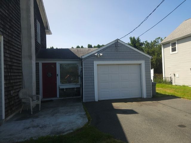 114 Pearl Street, Dartmouth, MA 02748