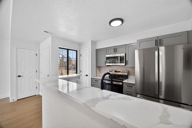 4831 White Rock Circle H, Boulder, CO 80301