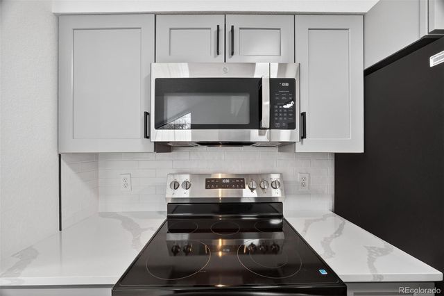 4831 White Rock Circle H, Boulder, CO 80301