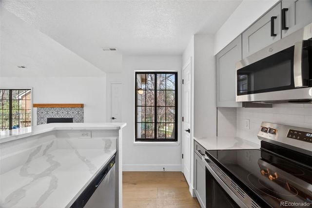 4831 White Rock Circle H, Boulder, CO 80301