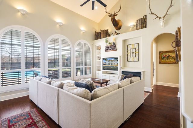 1209 Windsor Drive, Corsicana, TX 75110